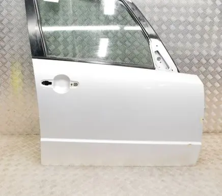 Suzuki SX4 Front door 6800180820
