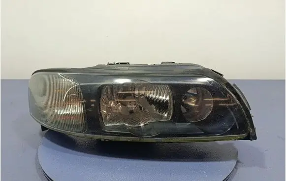 Volvo S60 Headlight/headlamp 30655906