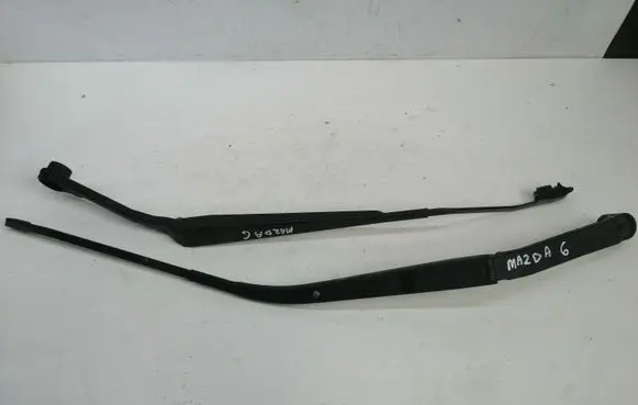 Mazda 6 Front wiper blade arm