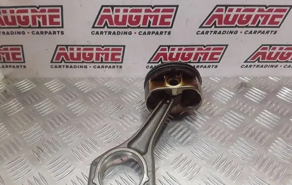 Land Rover Range Rover L322 Piston with connecting rod
