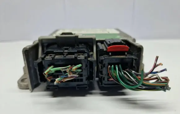 Mazda 3 I Airbag control unit/module 0285001554