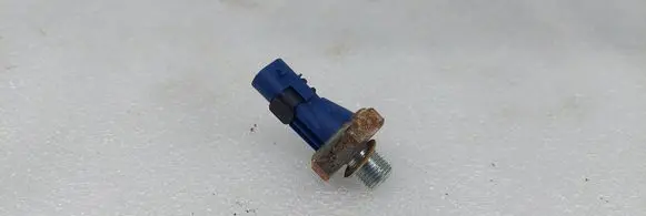 Audi Q5 SQ5 FY Oil level sensor 06K919081D