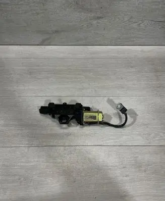 BMW 7 E65 E66 Tailgate/trunk/boot lock/catch/latch 7014872