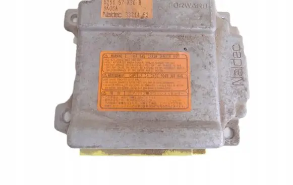 Mazda 323 F Airbag control unit/module B25E57K30B