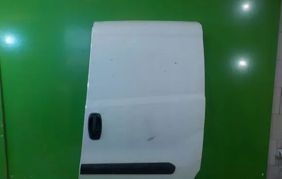 Opel Combo D Front door 