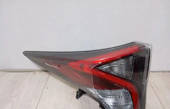 Toyota Prius (XW50) Rear/tail lights 8156047153