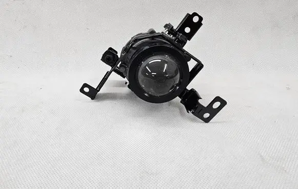 Hyundai i30 Front fog light 92202-G4500