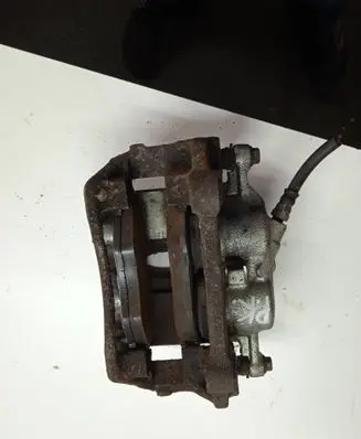 Renault Trafic II (X83) Front brake caliper TRAFIC2010M
