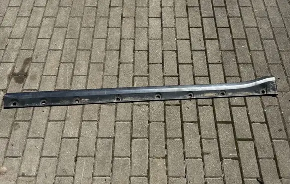Toyota Land Cruiser (J120) Sill 7585260050