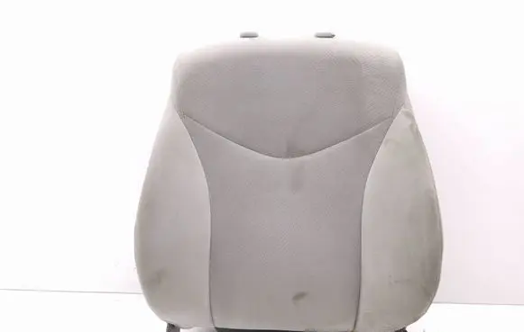 Toyota Prius (XW30) Front driver seat