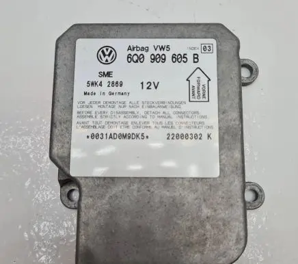 Volkswagen PASSAT B5 Airbag control unit/module 6Q0909605B 22000302K 5WK42869