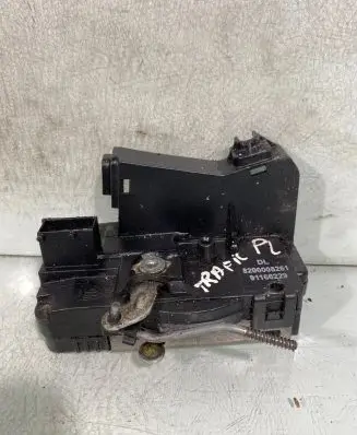 Renault Trafic II (X83) Front door lock 8200008261 91166229