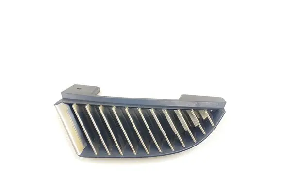 Mitsubishi Colt Front bumper lower grill MN127773