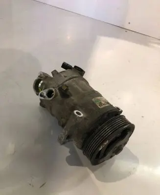 Volkswagen PASSAT B6 Air conditioning (A/C) compressor (pump) R134A1701P 033896128B4 5N01503