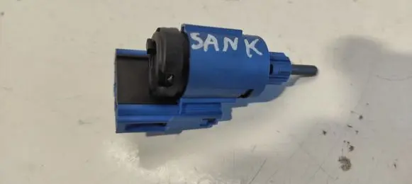 Clutch pedal sensor