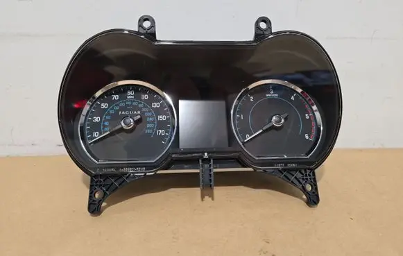 Jaguar XF X250 Speedometer (instrument cluster) DX2310849JC