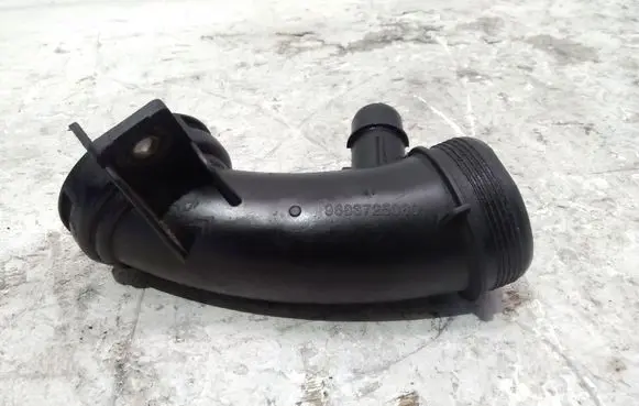 Peugeot 5008 Intercooler hose/pipe 9683725080
