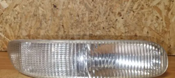 Ford Scorpio Front indicator light 084311603r E46643