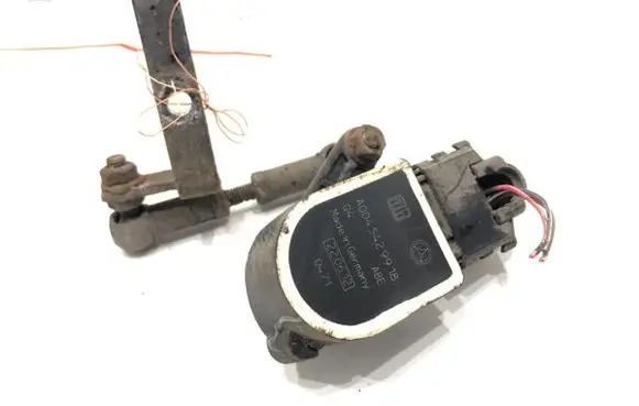 Mercedes-Benz GLE (W166 - C292) Headlight/headlamp level sensor A0045429918