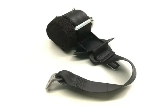 Volkswagen Scirocco Rear seatbelt 1K8857806 040939