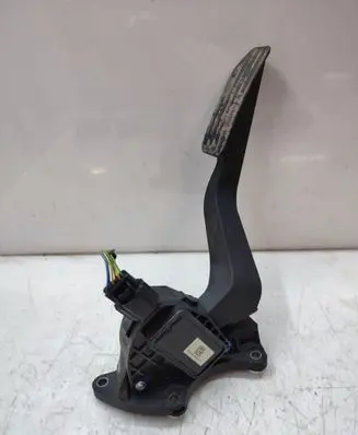Land Rover Evoque I Accelerator throttle pedal
