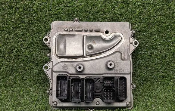 BMW 3 GT F34 Engine control unit/module ECU 8617864 861786401 0261S09669