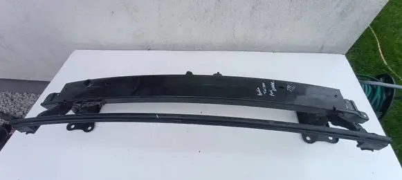 Hyundai Tucson TL Front bumper support beam 
