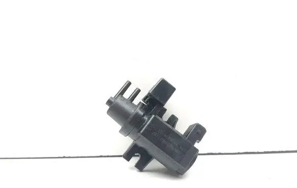 BMW 5 E60 E61 Turbo solenoid valve 7796634 11747796634