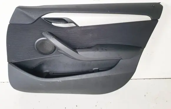 BMW X1 E84 Front door card panel trim