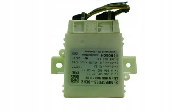 Mercedes-Benz Sprinter W906 Central body control module A9069001002 17AB156