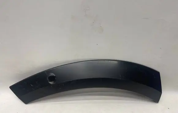 Volvo XC60 Front bumper splitter molding 31650202