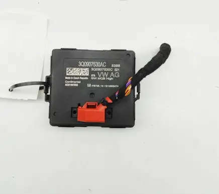 Volkswagen Golf VII Gateway control module 3Q0907530AC 3Q0907530C
