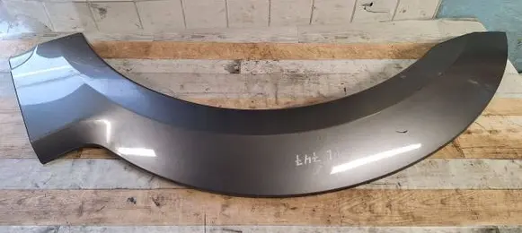 KIA Sorento Front arch trim 877113E500
