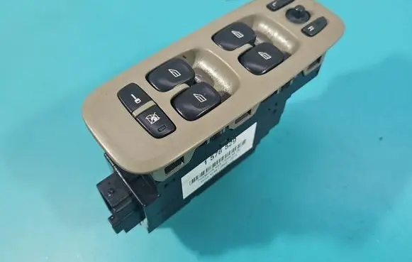 Volvo XC90 Electric window control switch 30658146 IMPRK1576529