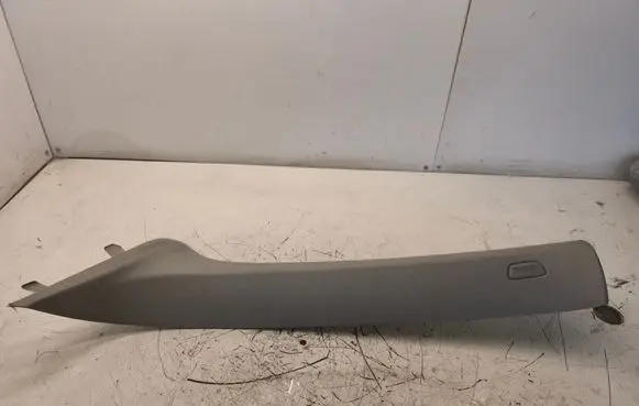 BMW X1 F48 F49 (A) pillar trim 7402607