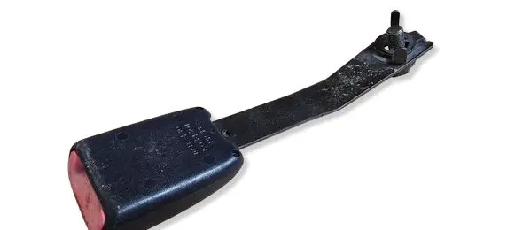 Suzuki Ignis Front seatbelt buckle E034501 B480
