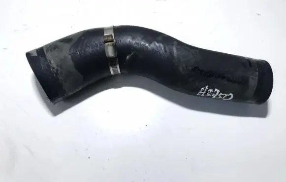 Toyota Avensis T250 Intercooler hose/pipe 030717