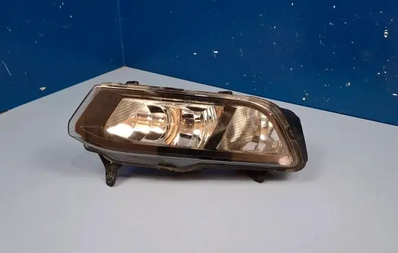 Volkswagen Polo V 6R Front fog light 6C0941661D 2PT01198705