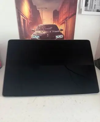 Tesla Model 3 Screen/display/small screen 1089543