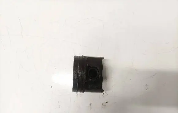 Opel Insignia A Piston 