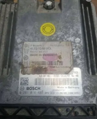 Audi Q7 4L Engine control unit/module 4L0910401KX 1039S23737 4L0907401