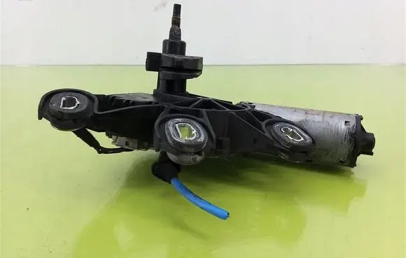 Mercedes-Benz C W203 Rear window wiper motor 53030412
