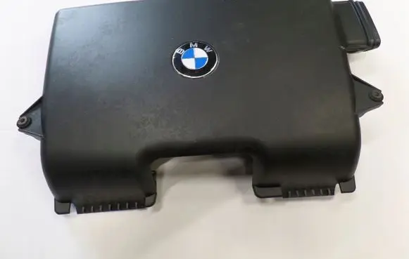 BMW 1 E81 E87 Engine cover (trim) 7561927