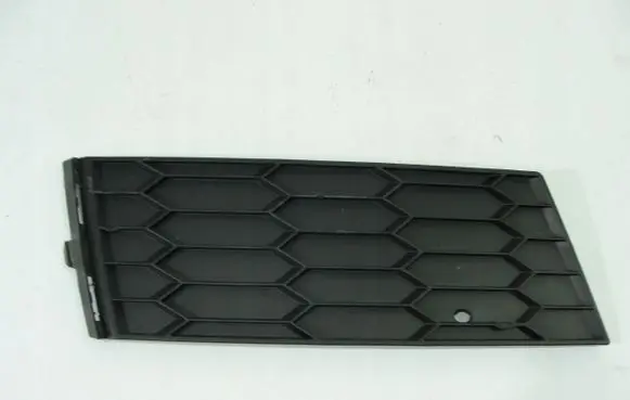 Skoda Octavia Mk3 (5E) Front bumper lower grill 5E0807681E