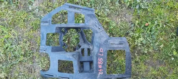 BMW Z4 E89 Front bumper mounting bracket 7016053