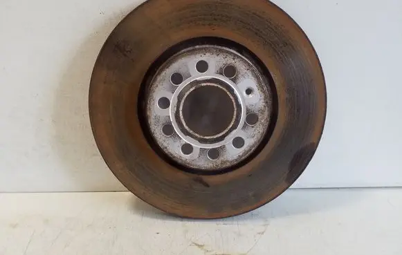 Skoda Superb B6 (3T) Front brake disc