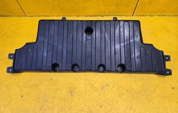 MG ZS Engine splash shield/under tray 10541537