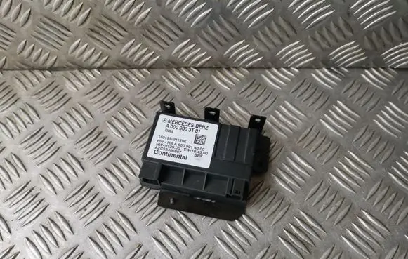 Mercedes-Benz E W212 Fuel injection pump control unit/module A0009003101 A2C53406807