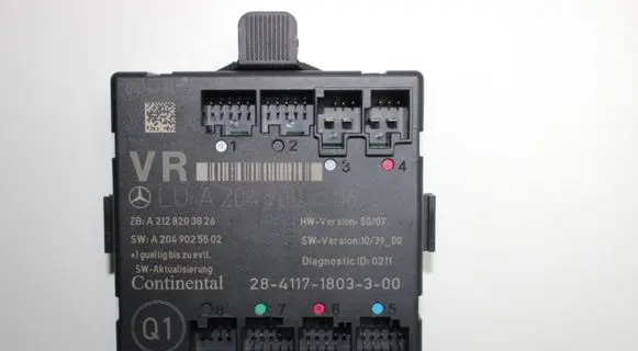 Mercedes-Benz C W204 Door control unit/module A2049001506