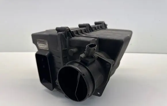 Air filter box